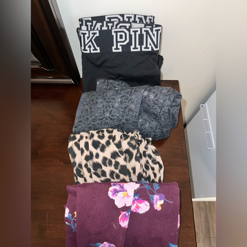 Liking bundle, size S Victoria’s Secret pink, Lauren Conrad, an Old Navy